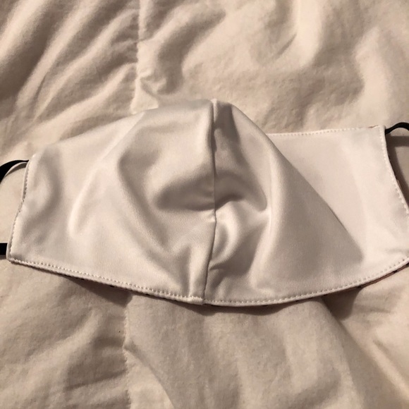 LV MASK - Picture 4 of 4